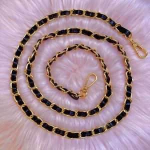 crossbody strap, shoulder bag strap.